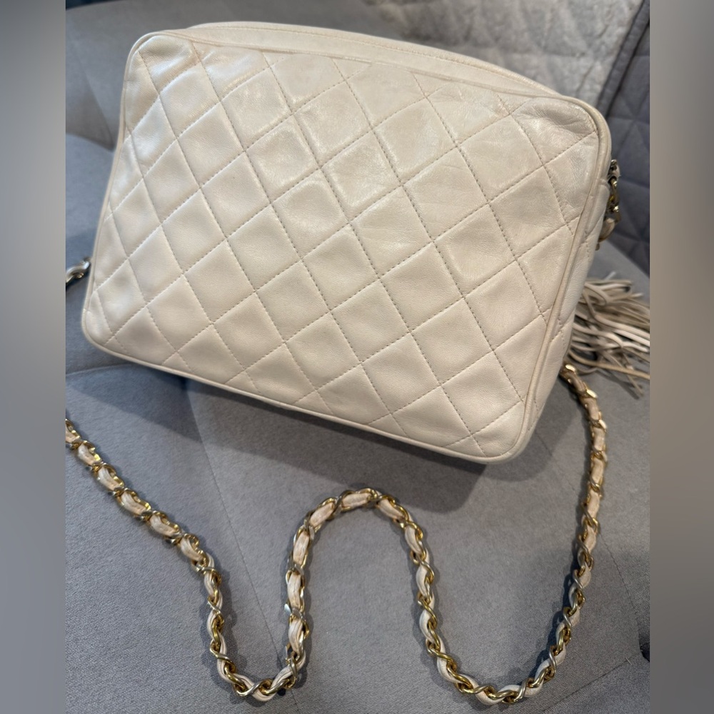 Vintage Chanel Camera Bag White Lambskin Tassel Crossbody 1-Series 24k Gold - Picture 3 of 13